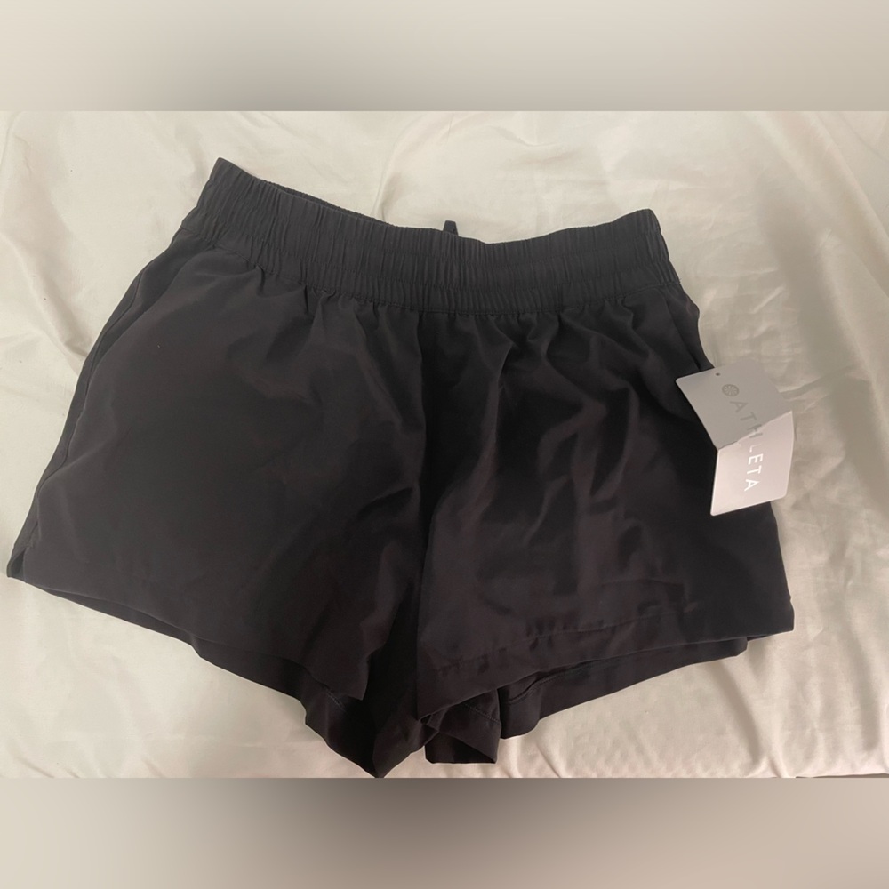 NWT Weekender Run Shorts Black